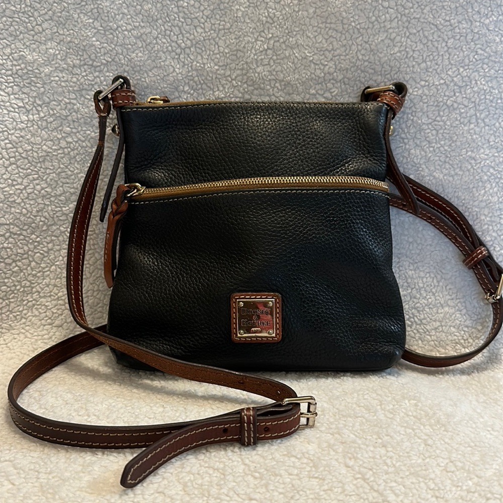 Black Pebble leather Dooney & Bourke Crossbody purse